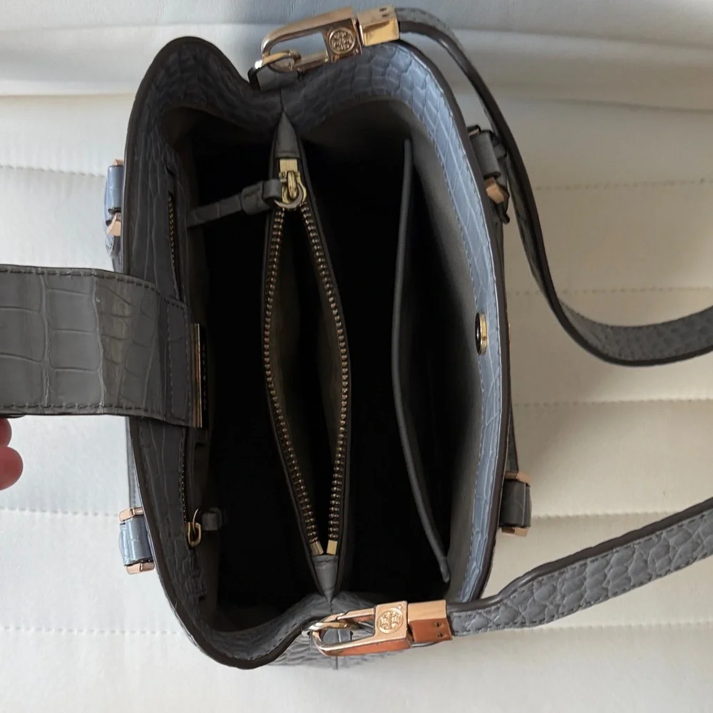 Tory Burch tory burch